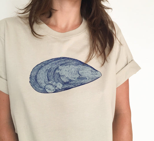Mussel T-Shirt — Hand-Printed Organic Cotton Tee for Ocean Lovers